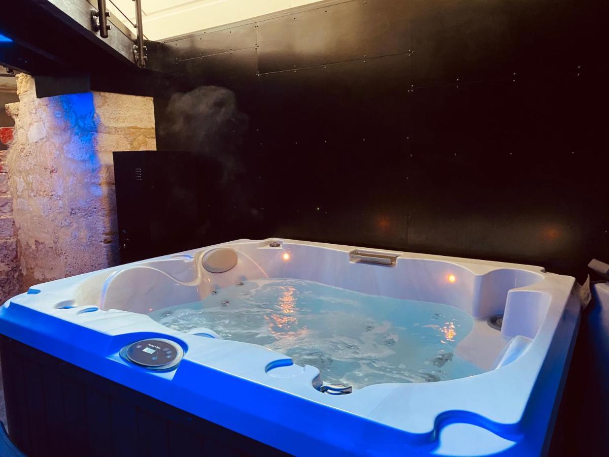 Mieuxqualhotel Jacuzzi Privatif La Retro Bordeaux Buitenkant foto