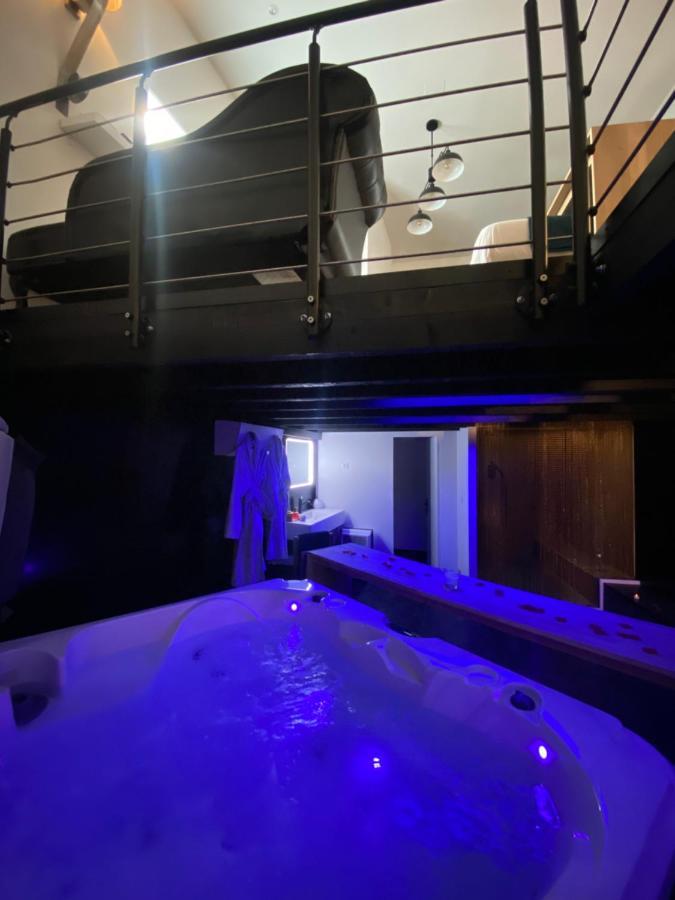 Mieuxqualhotel Jacuzzi Privatif La Retro Bordeaux Buitenkant foto